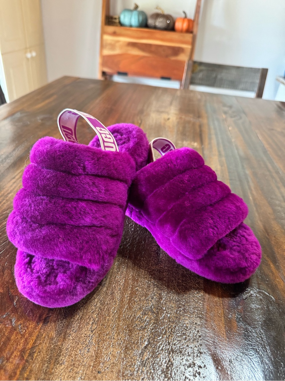 UGG Violet Plush Slide Sandals with Branded Heel Strap - Picture 4 of 11